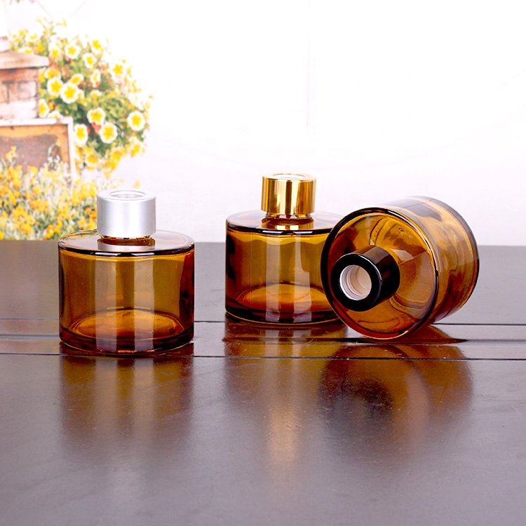 50ml 120ml 200ml round glass aroma diffuser bottle with aluminium plastic lid