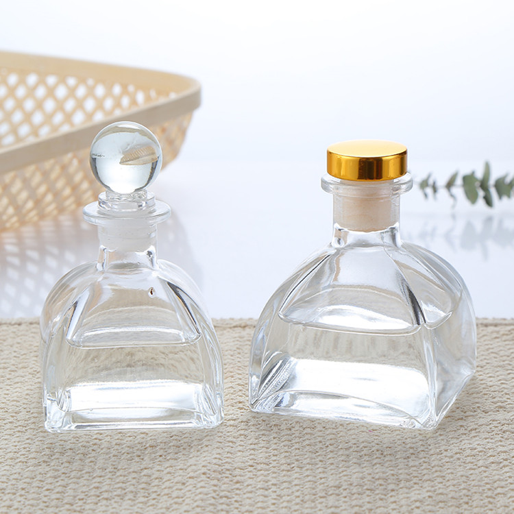 50ml-250ml empty clear glass storage aroma oil diffuser bottle with lid