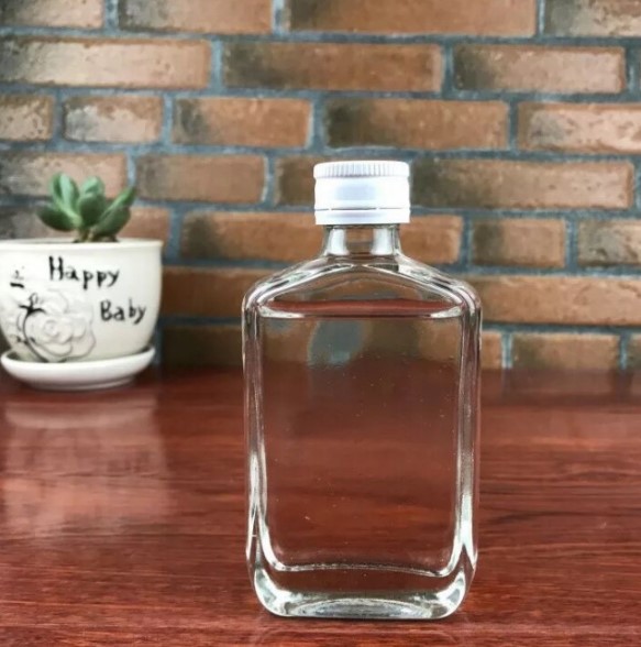 50ml-500ml Customized LOGO Elegant Liquor Glass Bottle,transparent or frosted glass bottle,whisky/wine/juice bottle