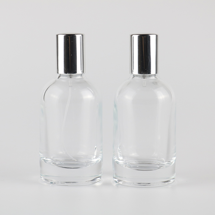 50ml Custom Modern Boston Round Spray Perfume Oils Glass Bottles with Silver Spray Cap