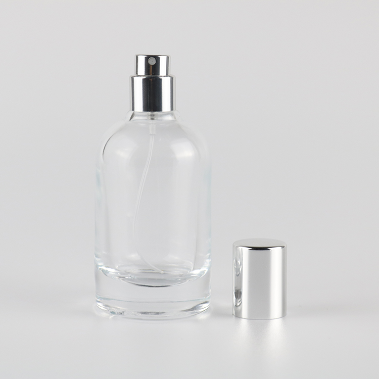 50ml Custom Modern Boston Round Spray Perfume Oils Glass Bottles with Silver Spray Cap