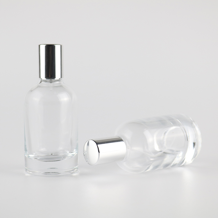 50ml Custom Modern Boston Round Spray Perfume Oils Glass Bottles with Silver Spray Cap