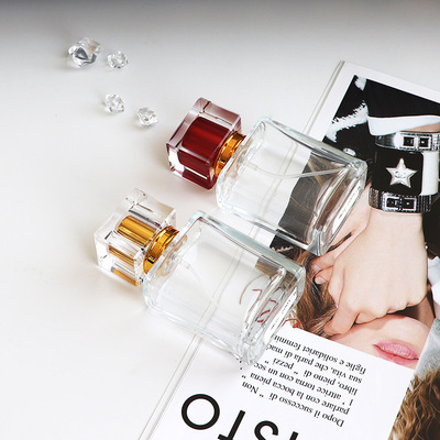 50ml Transparent Square Spray Glass Perfume Bottle Cosmetic Lotion Bottle Perfume Bottles Pretty