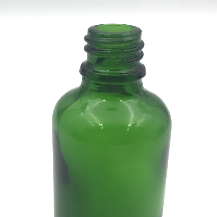 50ml green Skincare packaging set glass essential dropper bottles for oil with gold cap