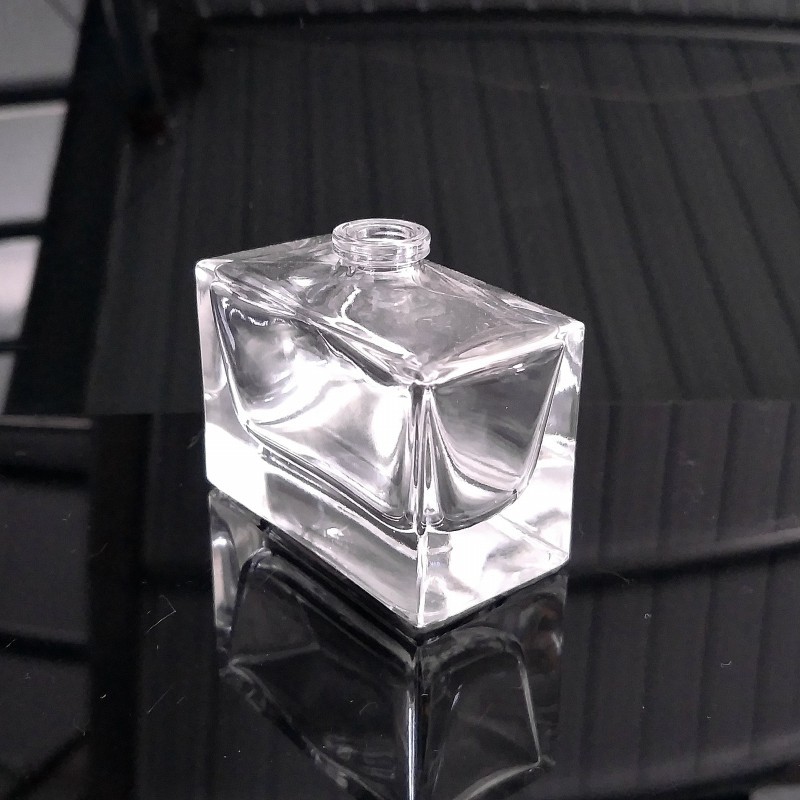 50ml luxury square perfume glass bottle supplier