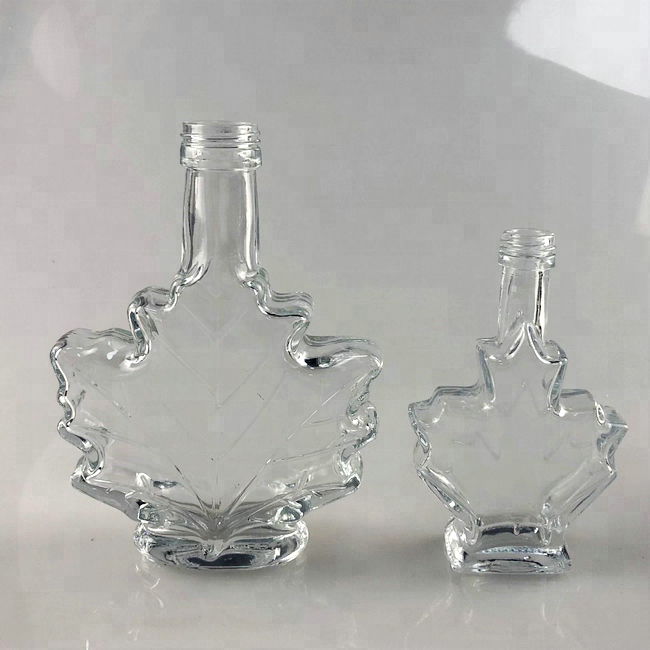 50ml mini maple leaf shaped glass liquor wine bottles