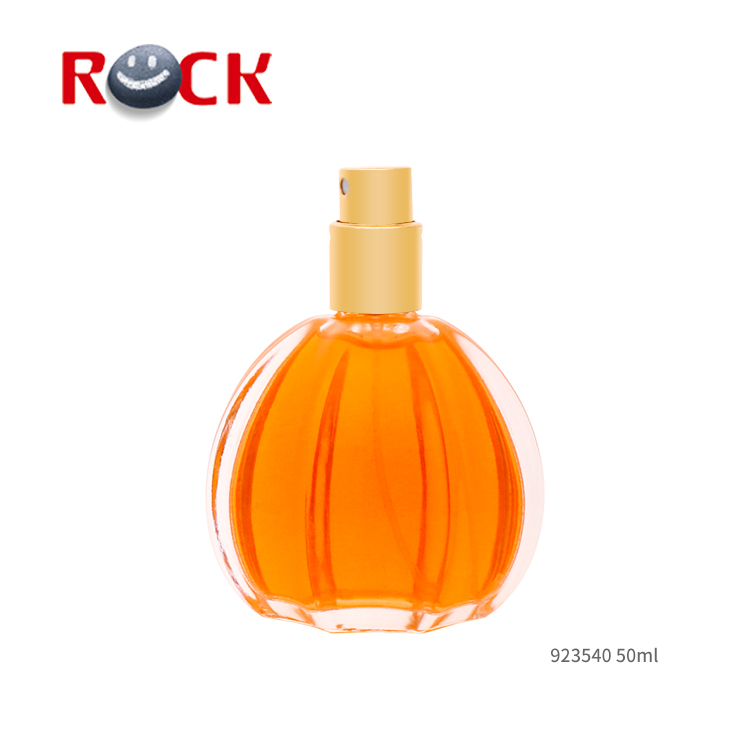 50ml perfume empty glass bottle with pump spray golden cap