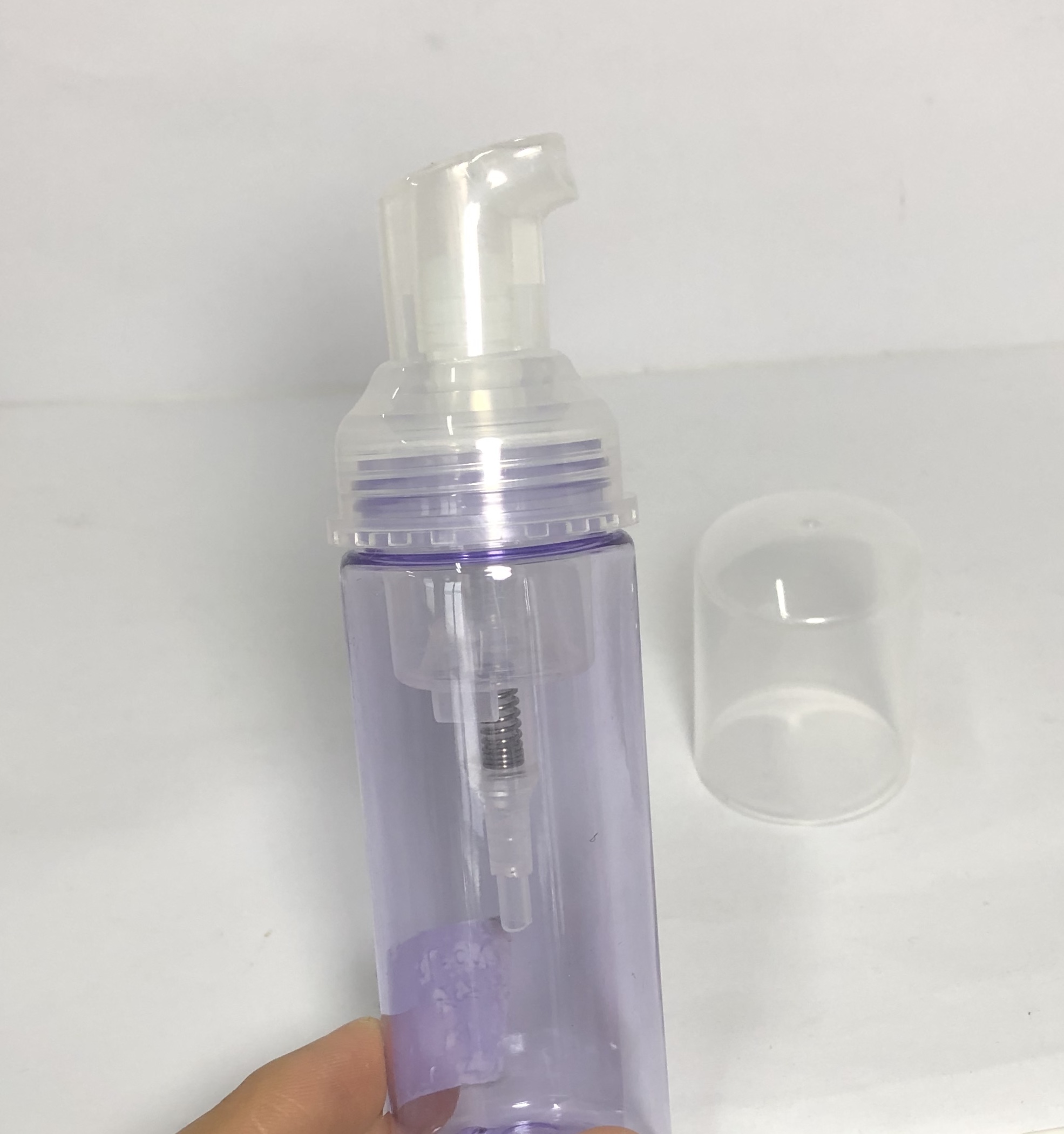 50ml pharmaceutical colored plastic bottle with 30mm natural foam pump