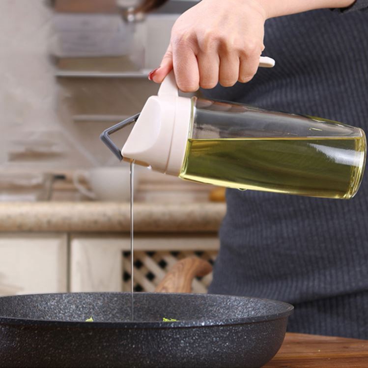 580 Creative Leak-proof Oil Container Kitchen Multi-purpose Automatic Opening Closing Transparent Glass Oil Bottle Dispenser