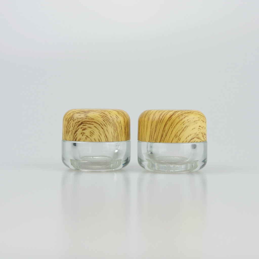5OZ glass jar with childproof cap