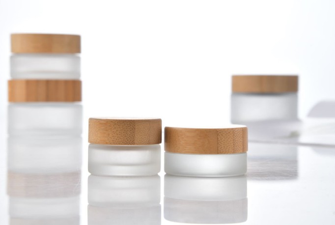 5g 10g 20g 30g 50g 100g clear frosted glass jar bamboo lid with plastic inner bamboo cream jar