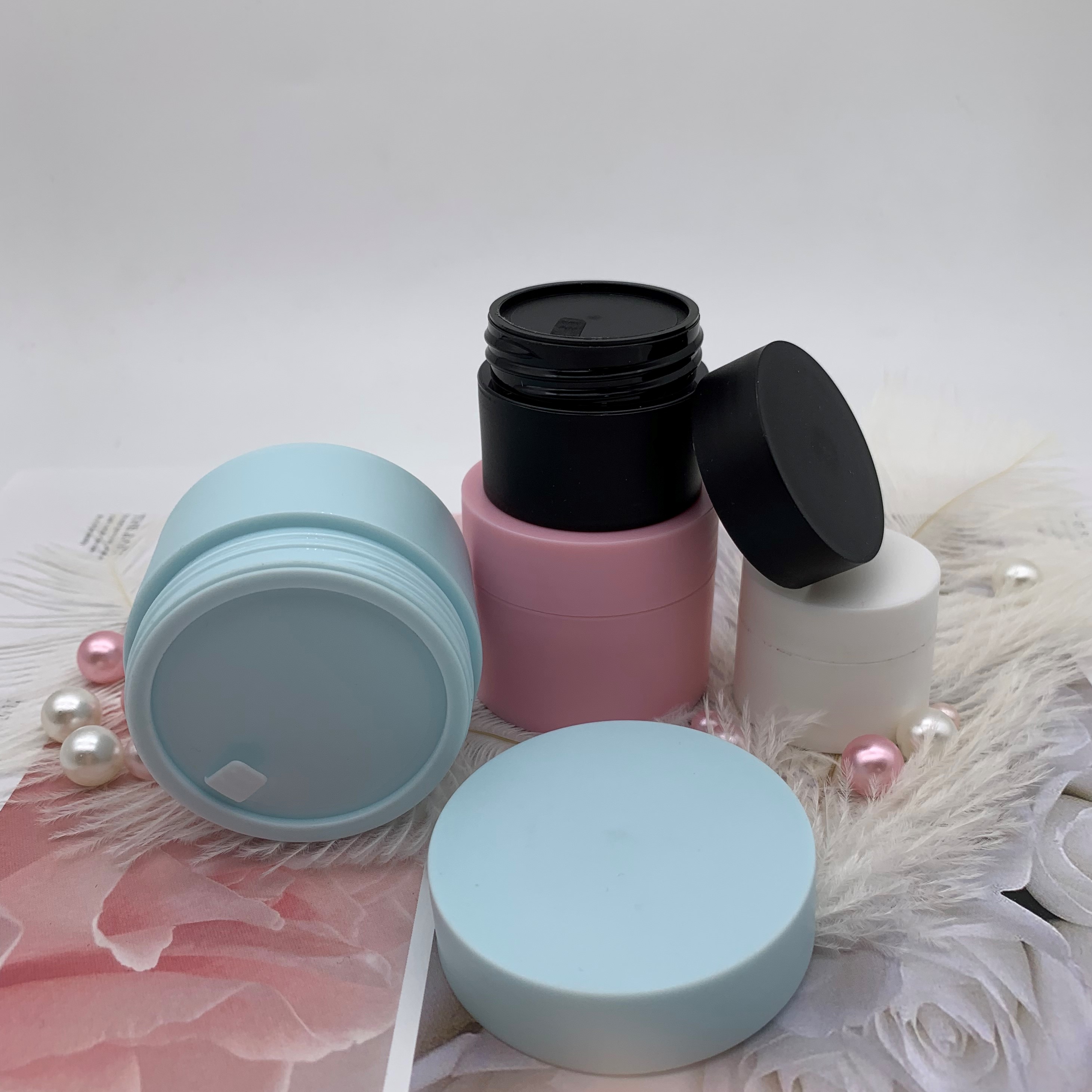 5g 15g 20g 30g 50g Cosmetic Cream Jar Colored Skin Care Cream Jar PP Plastic Jar