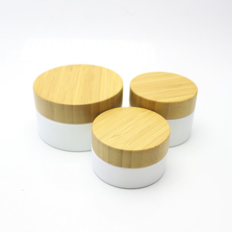 5g 15g 30g 50g 100g white glass jar with the bamboo lid BJ-010C