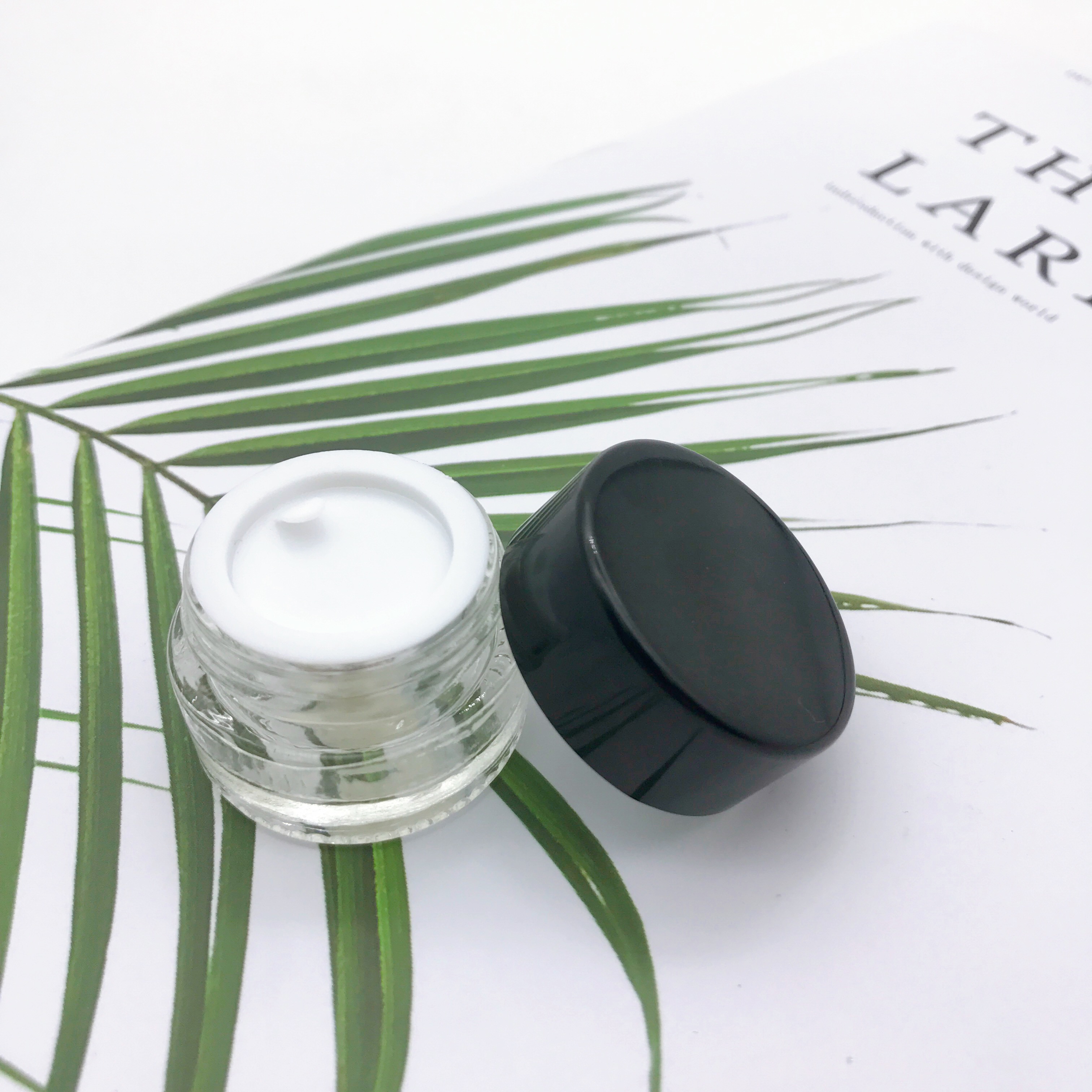 5g Round Cream Box Eye Cream Plastic Package Small Cosmetic Bottle