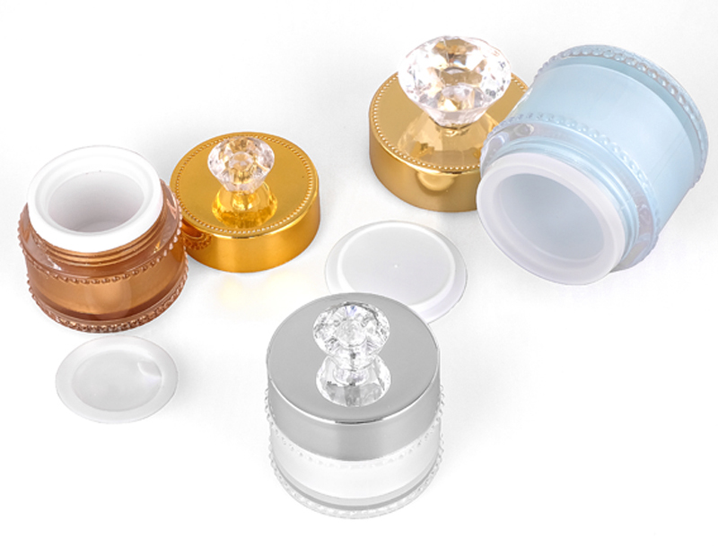 5g in stock Luxury Ready to ship white Fashion Design Cosmetic Container Acrylic Cream Jar with Gold plated lid