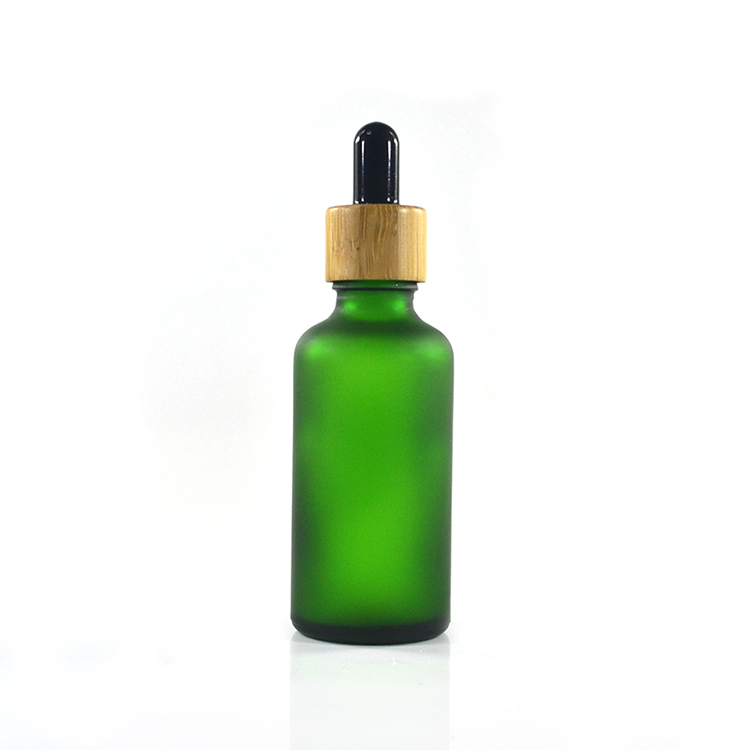 5ml 10ml 15ml 20ml 30ml 50ml 100ml Frosted green glass dropper bottle with bamboo cap and rubber pipette for cosmetic oil