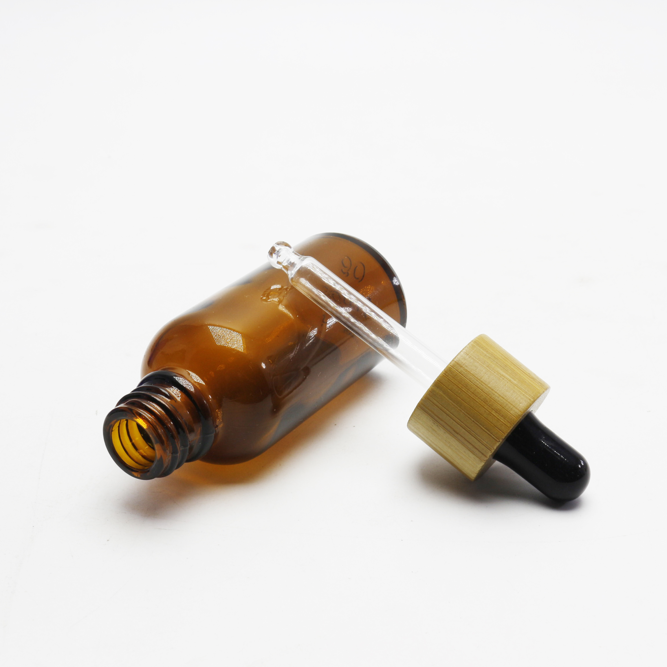 5ml 10ml 15ml 20ml 30ml 50ml 100ml blue green clear amber bamboo essential oil bottle bamboo dropper bottle GDB-8888A