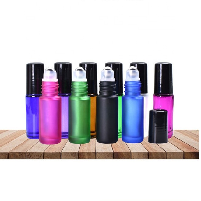 5ml 10ml 15ml 30ml Frosted glass roll on bottle for sale