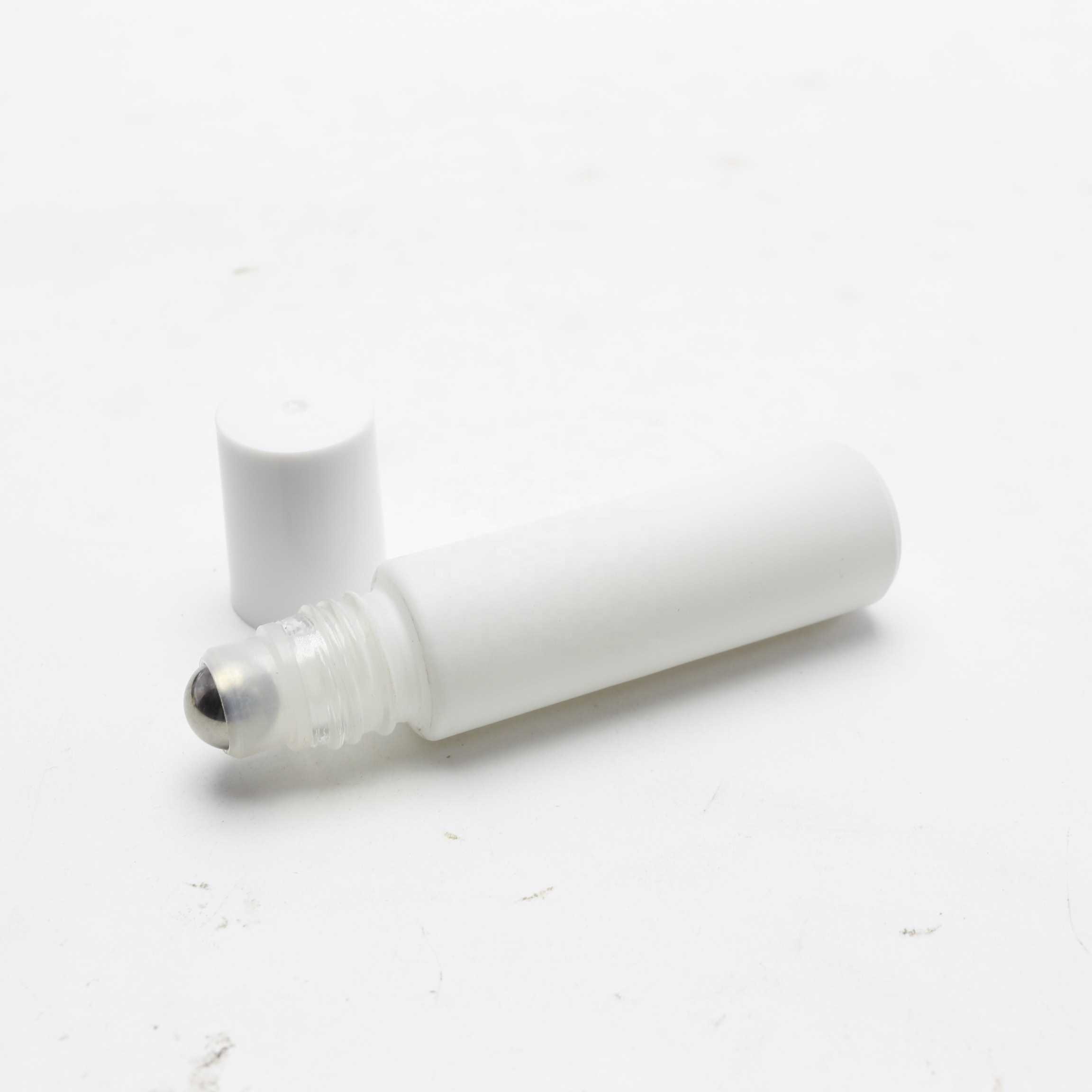 5ml 10ml 15ml white glass roll on bottles Roller-839R
