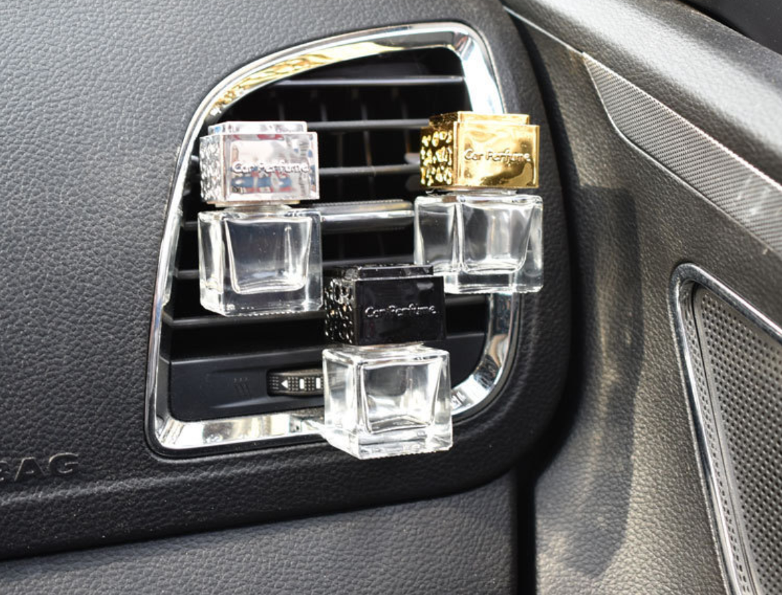 5ml 8ml 10ml Square Shape Glass Car Perfume Bottles Pendant 8ml Perfume Empty Hanging Car Diffuser Bottle