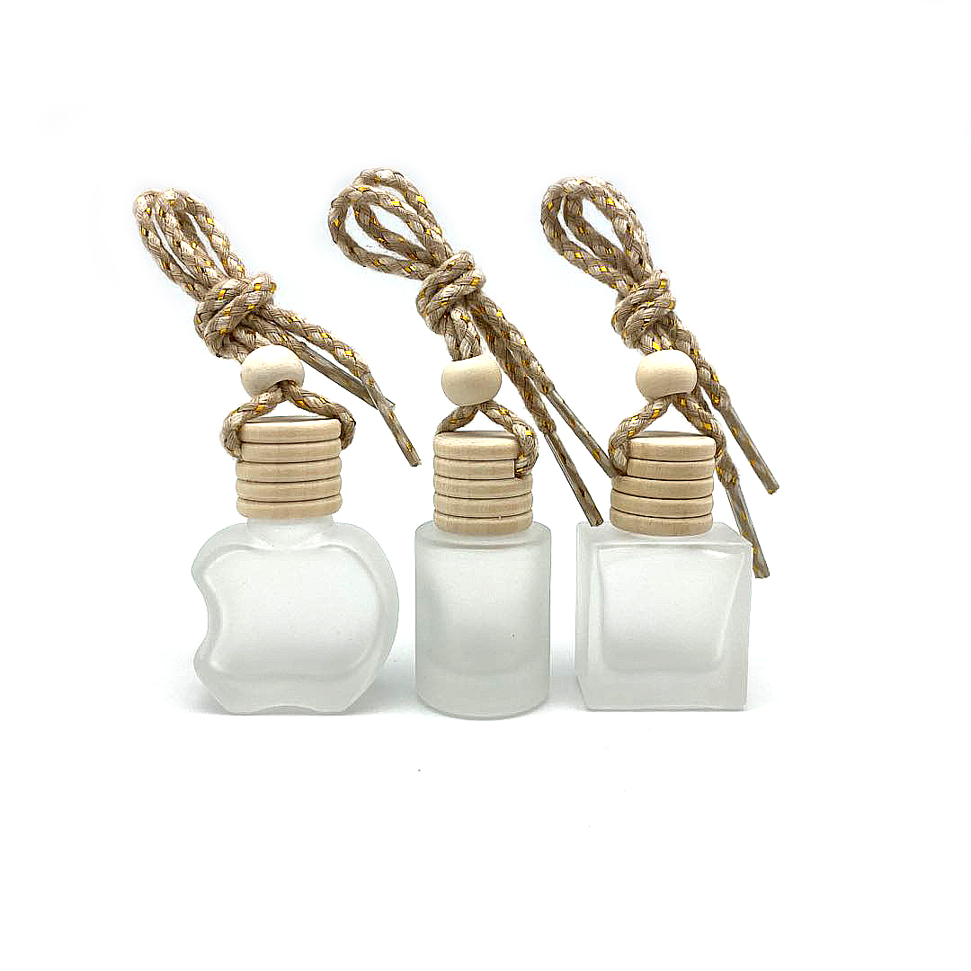 5ml 8ml 10ml Wholesale diffuser empty hanging car perfume frosted bottle with wooden cap