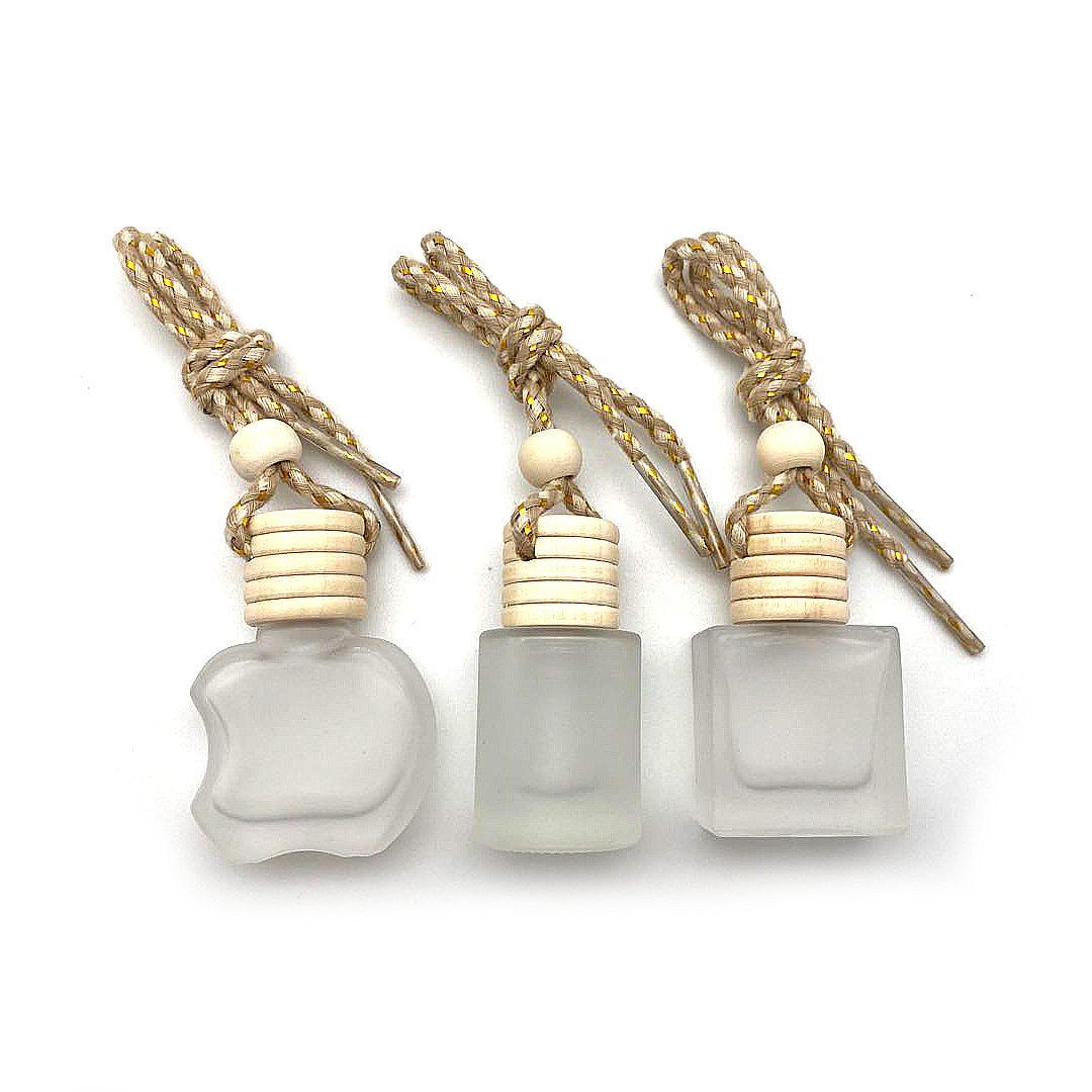 5ml 8ml 10ml Wholesale diffuser empty hanging car perfume frosted bottle with wooden cap