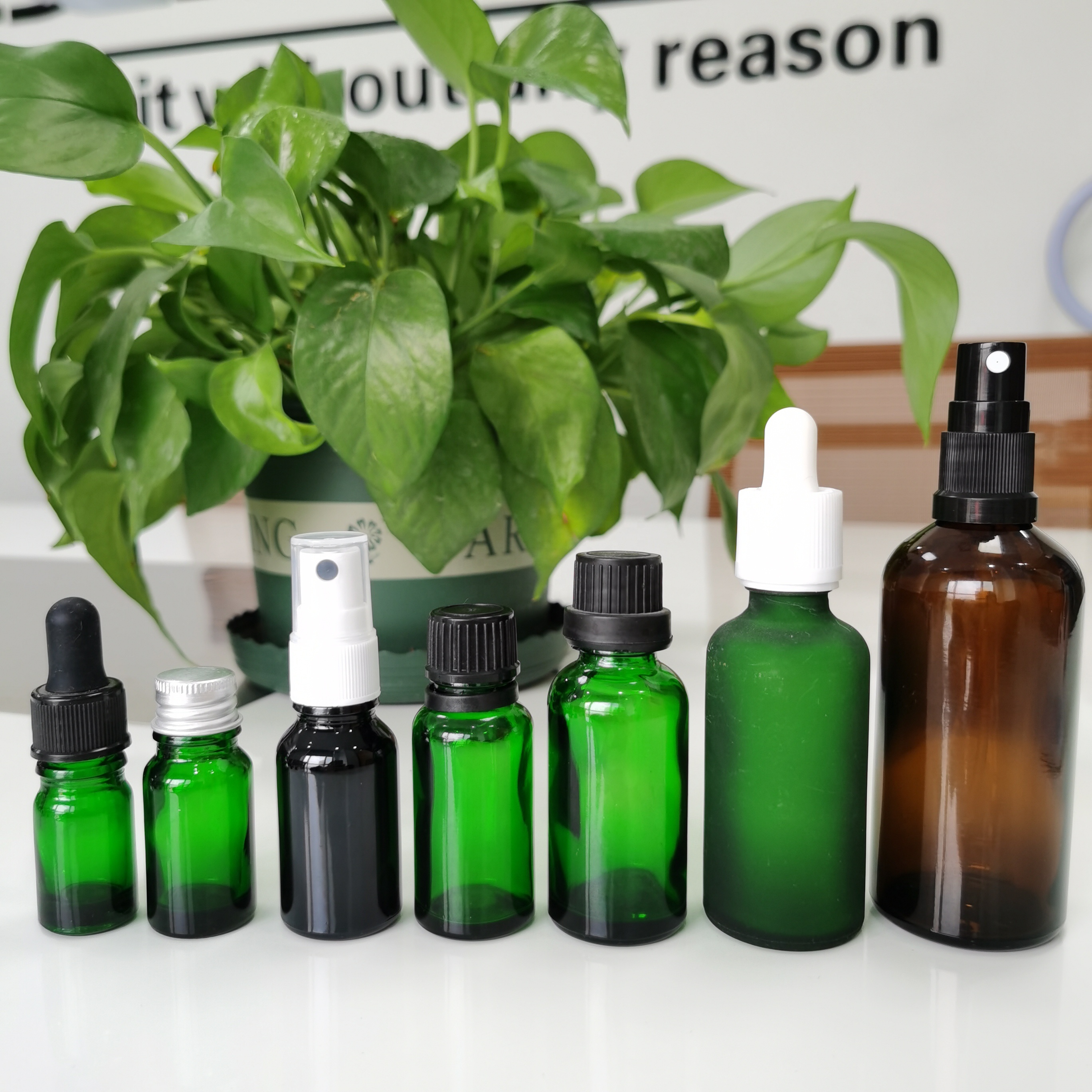 5ml green essential oil glass bottle with gold dropper,5ml 10ml 15ml 20ml 30ml 50ml 100ml