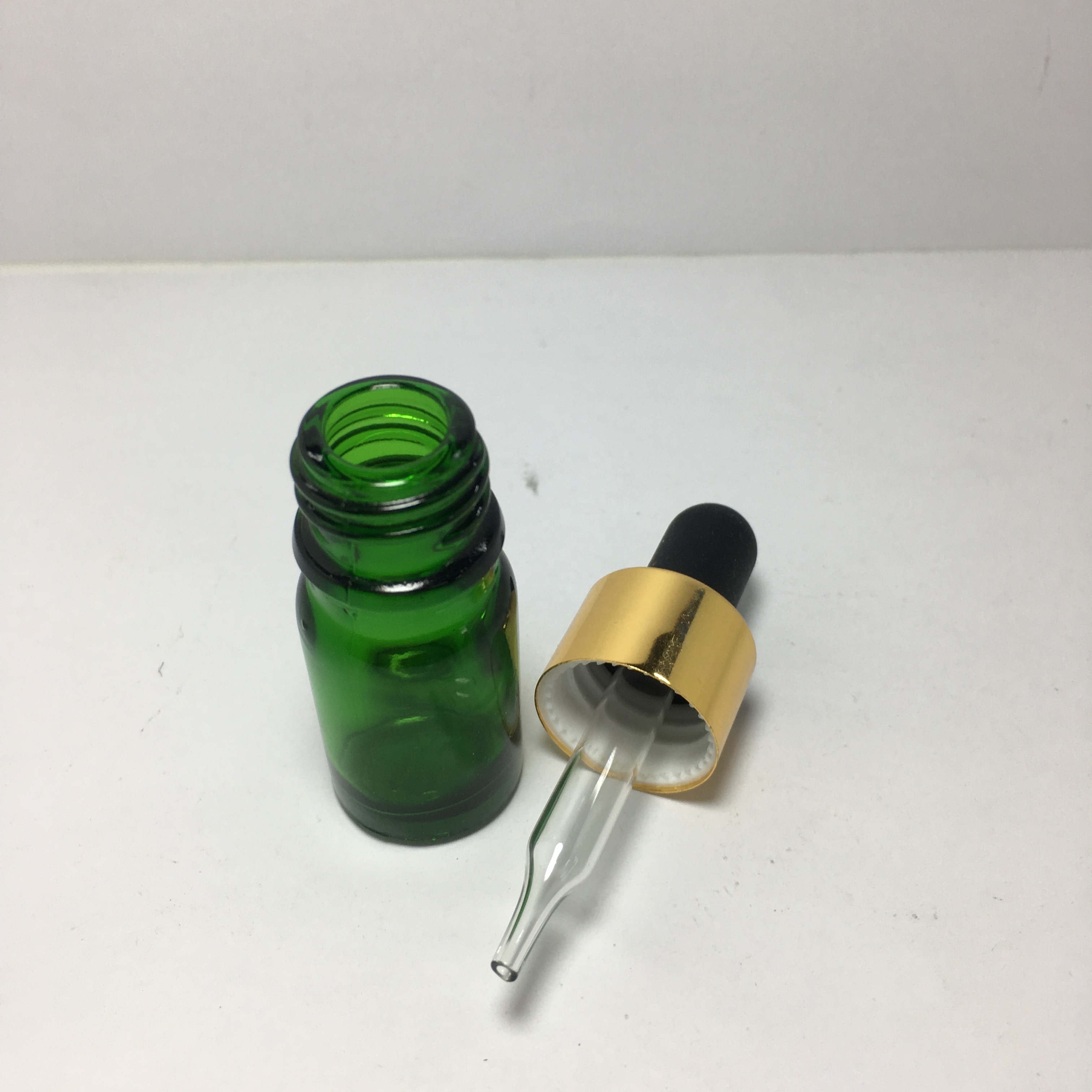 5ml green essential oil glass bottle with gold dropper,5ml 10ml 15ml 20ml 30ml 50ml 100ml
