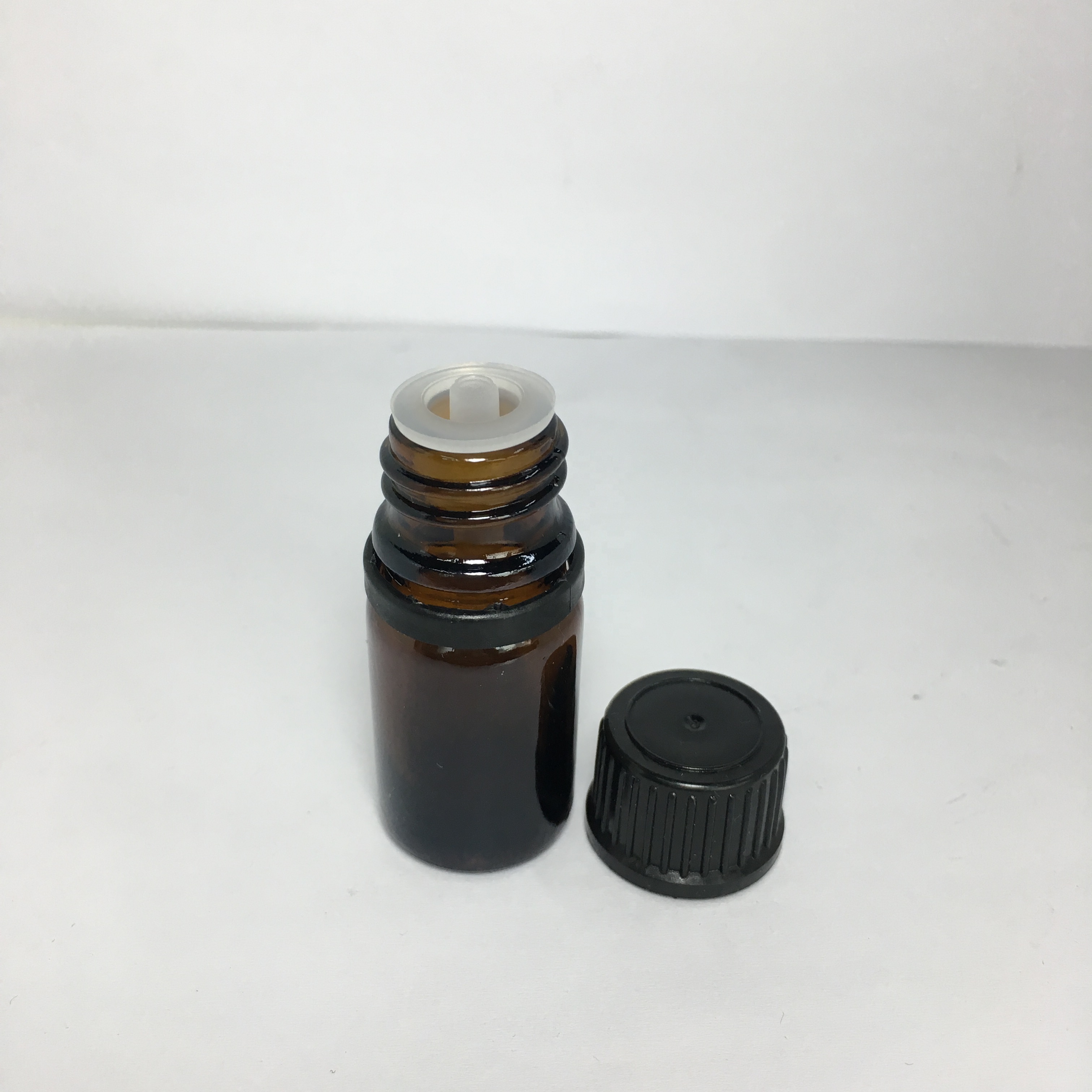 5ml mini amber essential oil glass dropper bottle for cosmetics containers