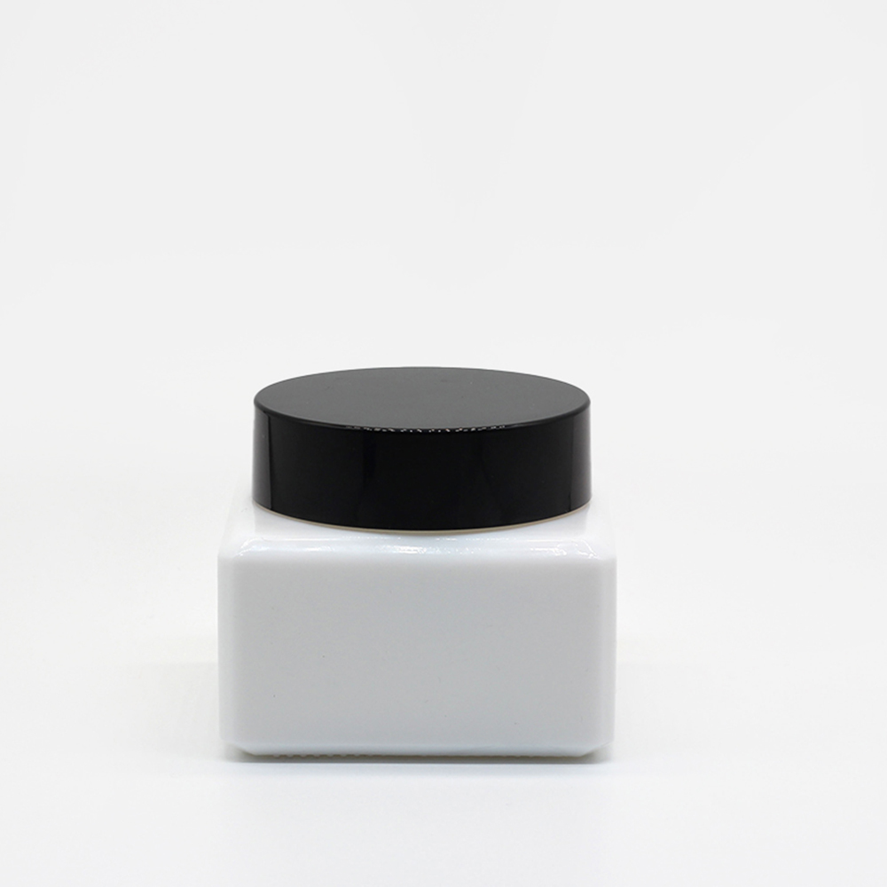 5oz custom white opal glass cream jar with black coating lid made in China