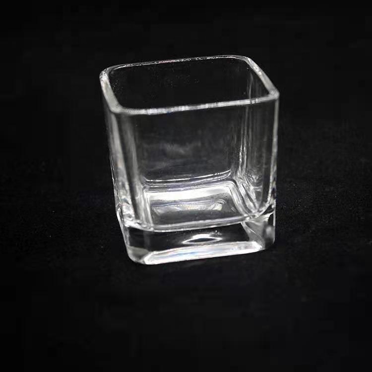 6*6cm Classic luxury soy wax custom clear empty wholesale matte black glass jar with bamboo lid sqaure votive candle jars