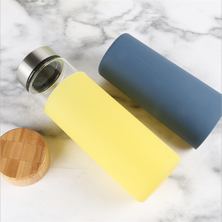 600ml High Borosilicate transparent glass water bottle with bamboo lids