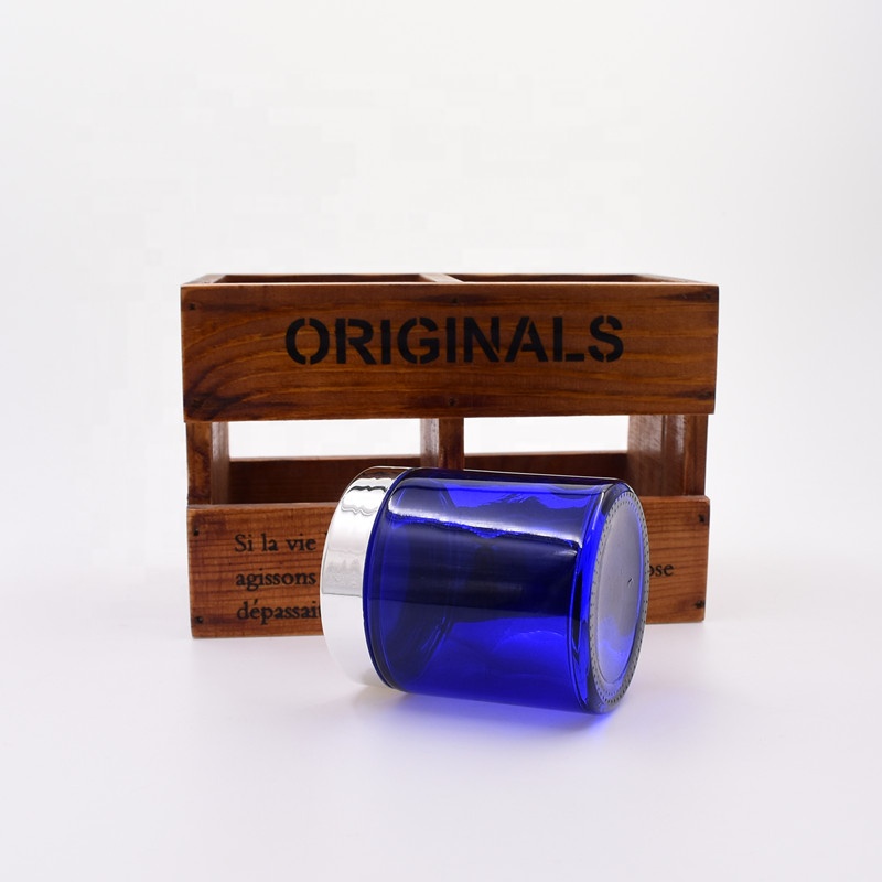 60ml 120ml 180ml 240ml 2 oz 4 oz 6 oz 8 oz custom design round blue straight sided glass jar with airtight silver lid For candle