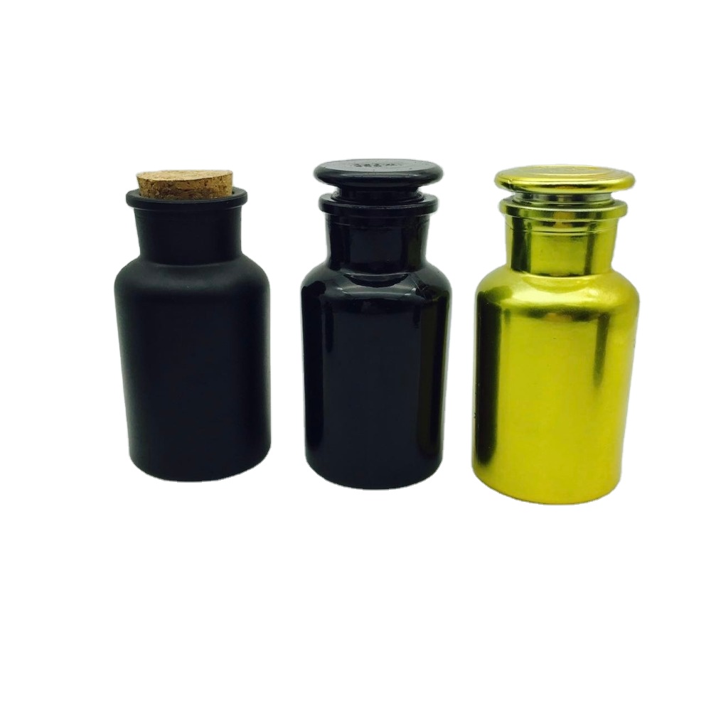 60ml 125ml 250ml health pill package plating golden matte black apothecary glass jar with lid