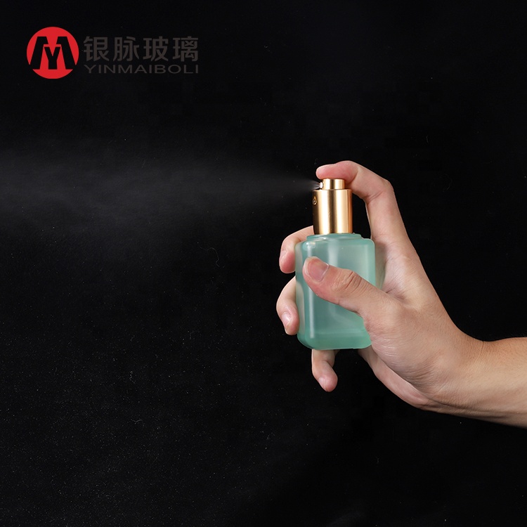 60ml Empty Square Atomizer Spray Pump Serum Glass Bottle With Aluminum Sprayer