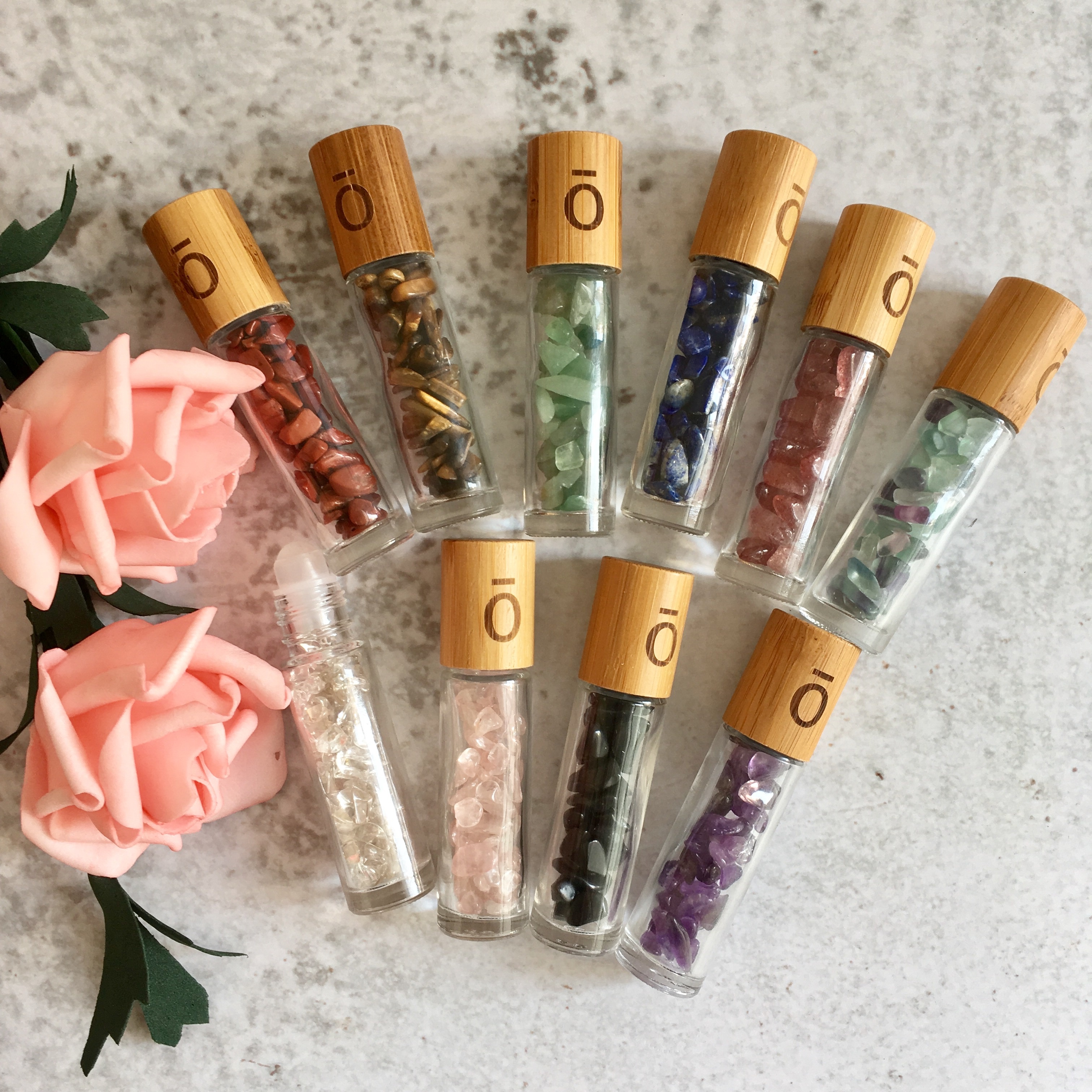 6ml 8ml 10ml 15ml Essential Oil bamboo cap Glass Roll on Bottle With Chips Inside and Natural Gemstone Roller ball