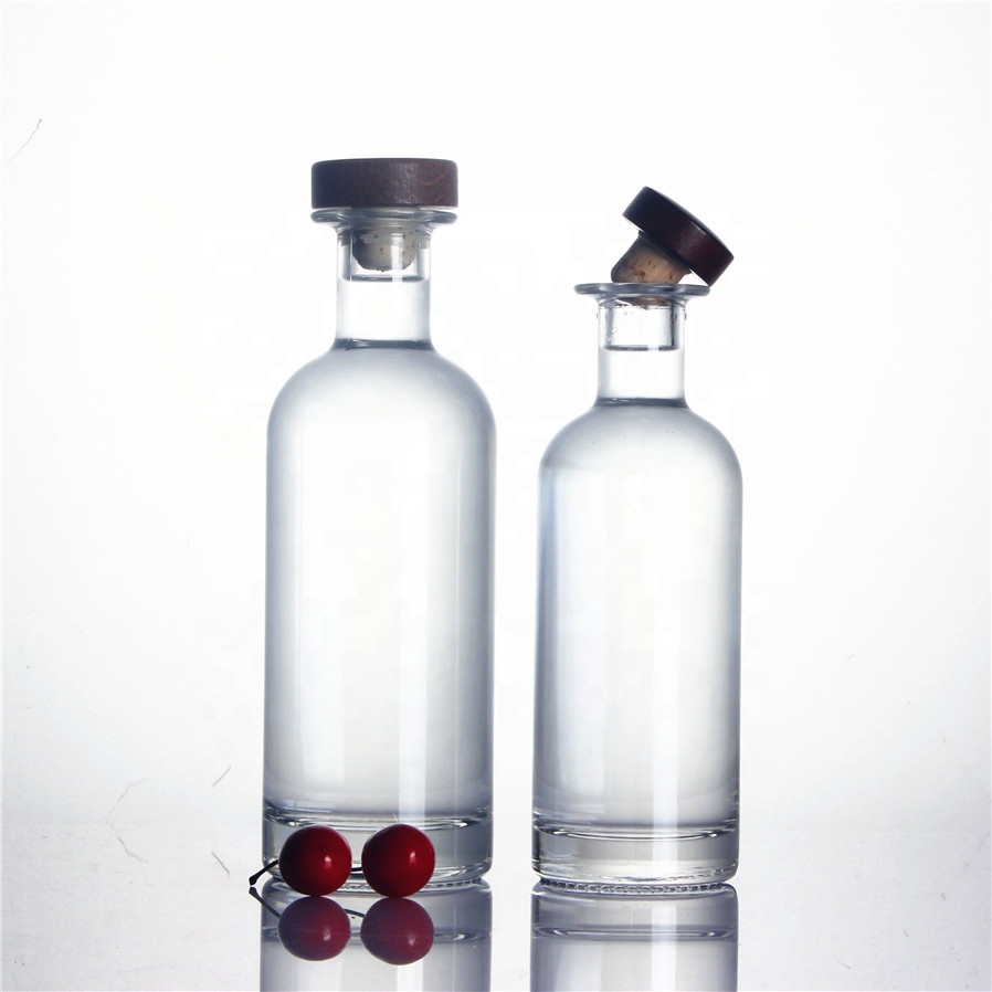 700 ml 750 ml screw top liquor spirits rum vodka whiskey tequila gin extra flint common flint oslo glass bottles
