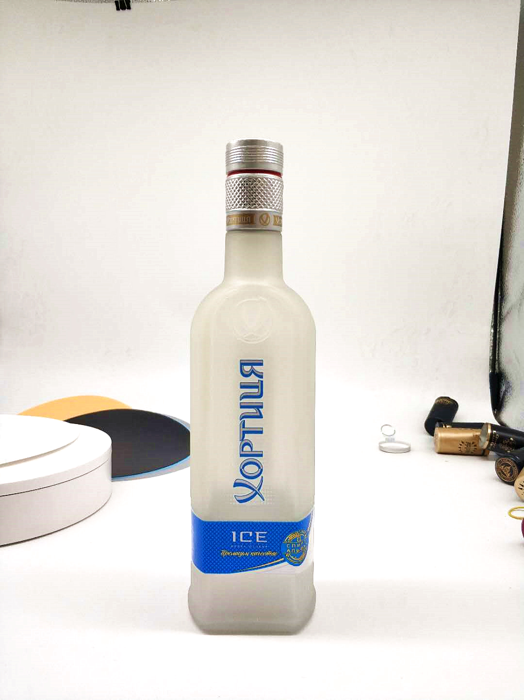 700ML glass bottle for liquor,whisky