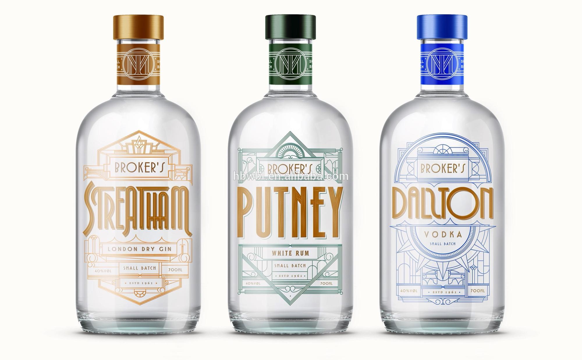 700ml Customization Sumptuous High Transparency White Wine Vodka Spirits Bottles in Glass