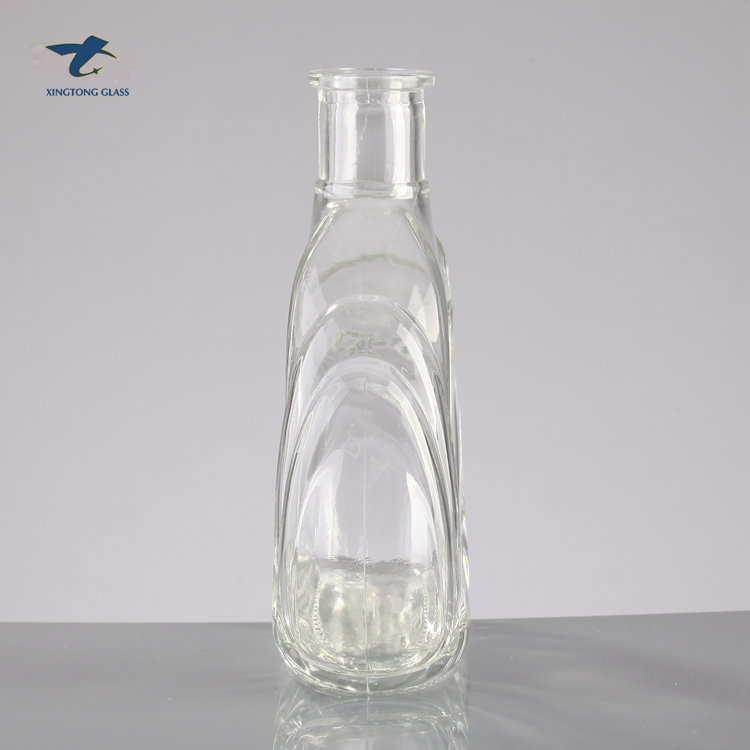 750Ml Hot Selling Unique Shaped Rum Bottle With Golden Cap