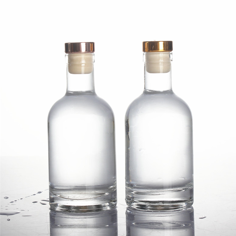 750ml 700ml 500ml 375ml 200ml round shape crystal flint glass gin vodka tequila liquor rum alcohol spirits Oslo glass bottle