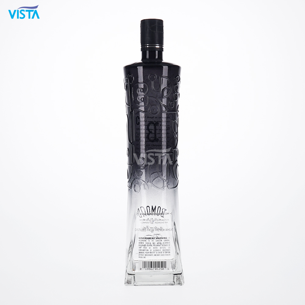 750ml B Vodka Bottle High Flint Glass Bottle With Gradual Spray and Decal With Cork Cap Glass Bottles