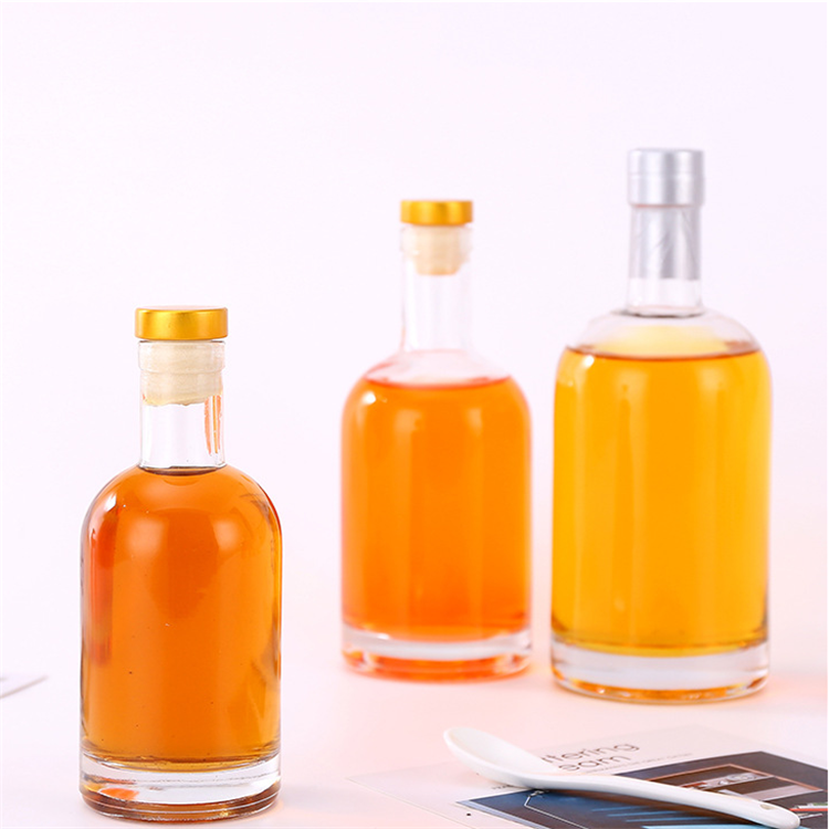 750ml Frosted clear vodka ice wine glass bottle