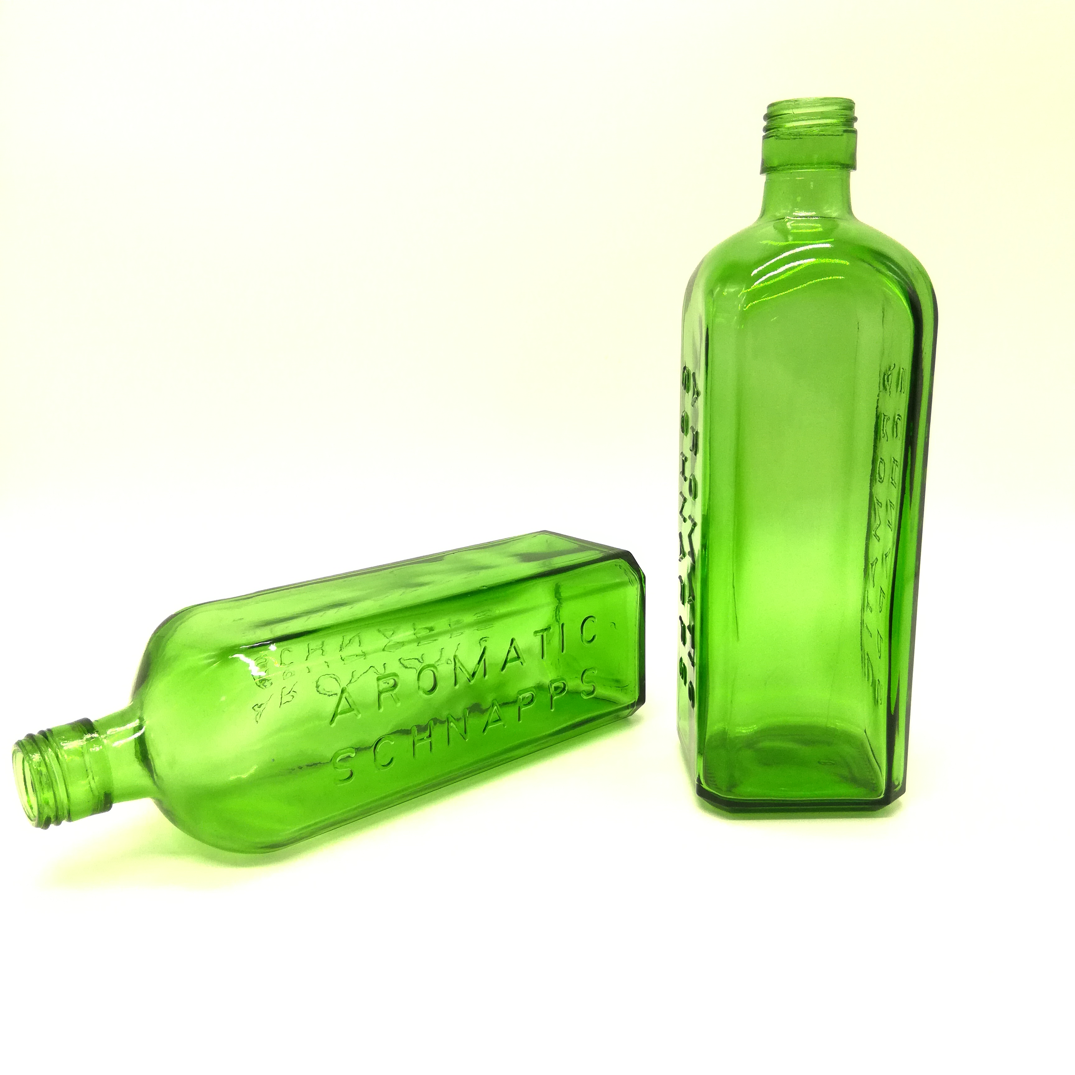 750ml different green color empty wine glass bottles wholesale 750ml bordeaux bottles