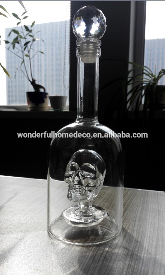 750ml empty skull shaped glass bottle/skull glass bottle/glass whiskey bottles
