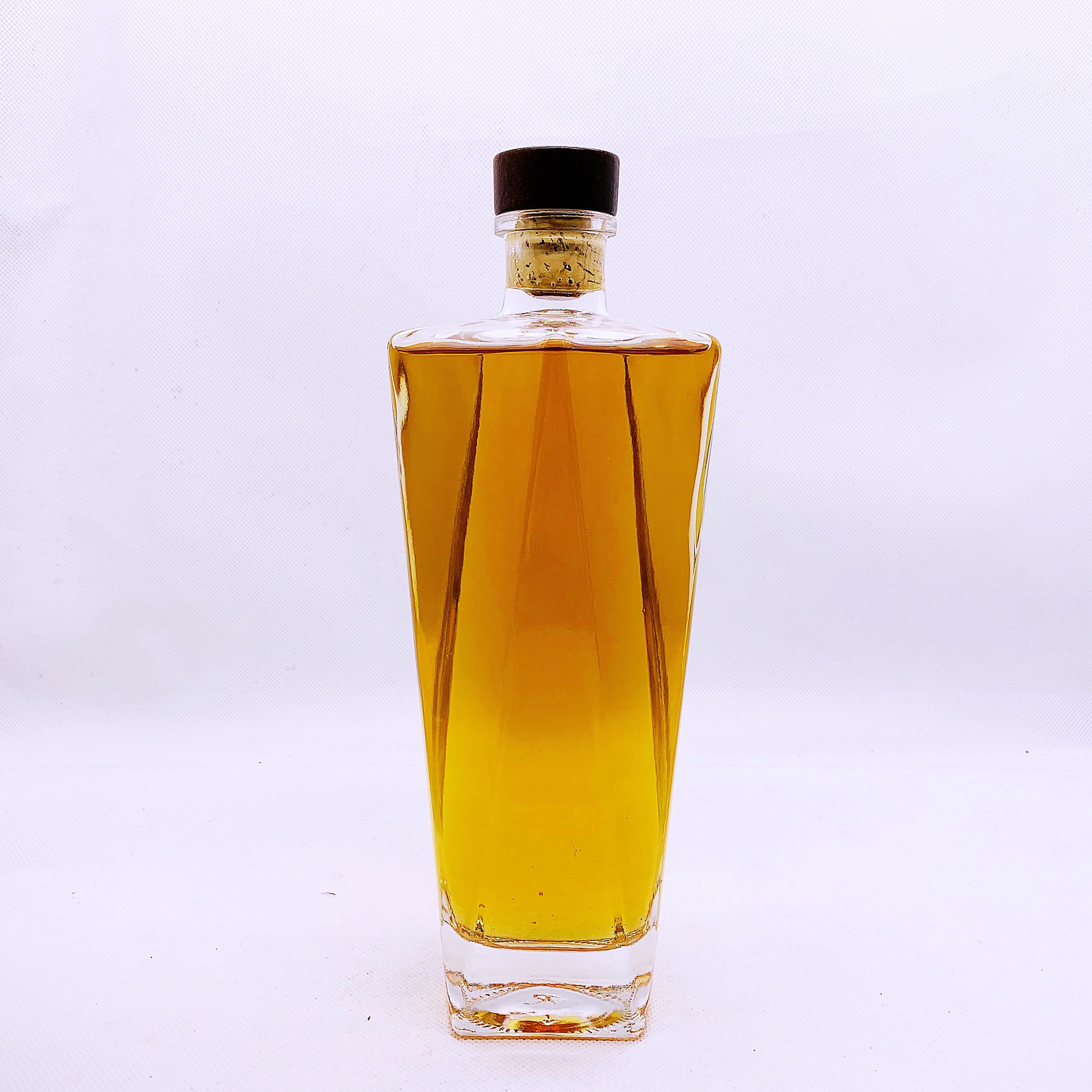 750ml glass bottle empty square  wine whiskey glass bottle with wooden cap