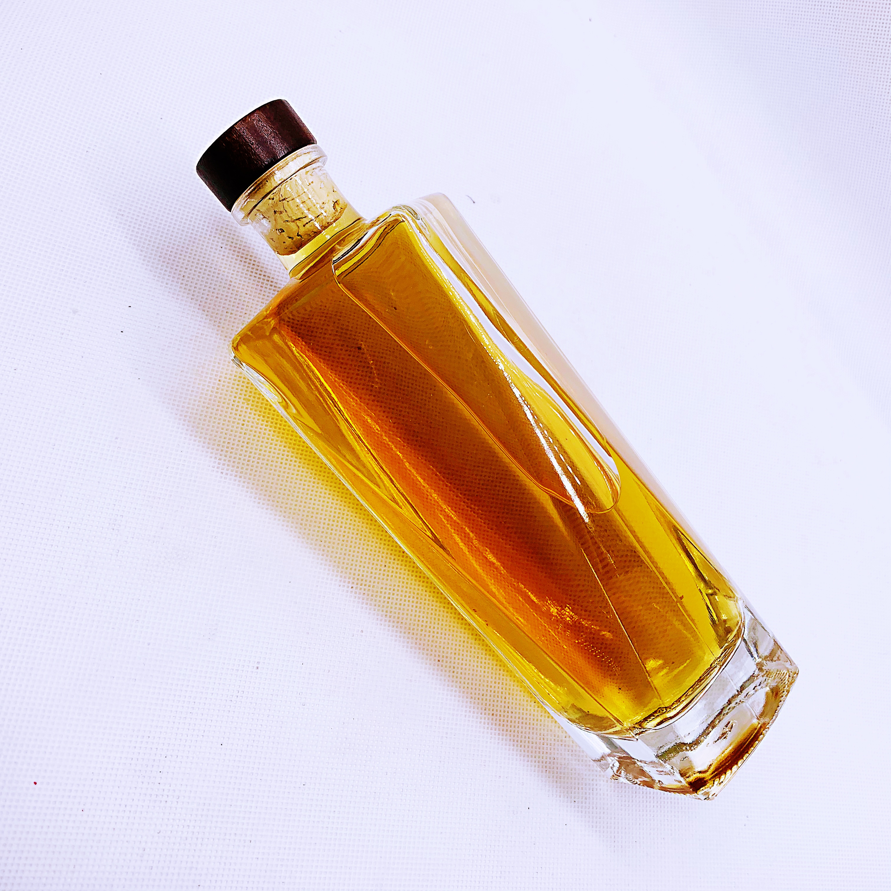 750ml glass bottle empty square wine whiskey glass bottle with wooden cap