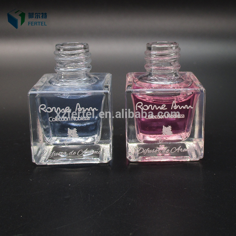 7ml glass car perfume glass bottle with wood cap