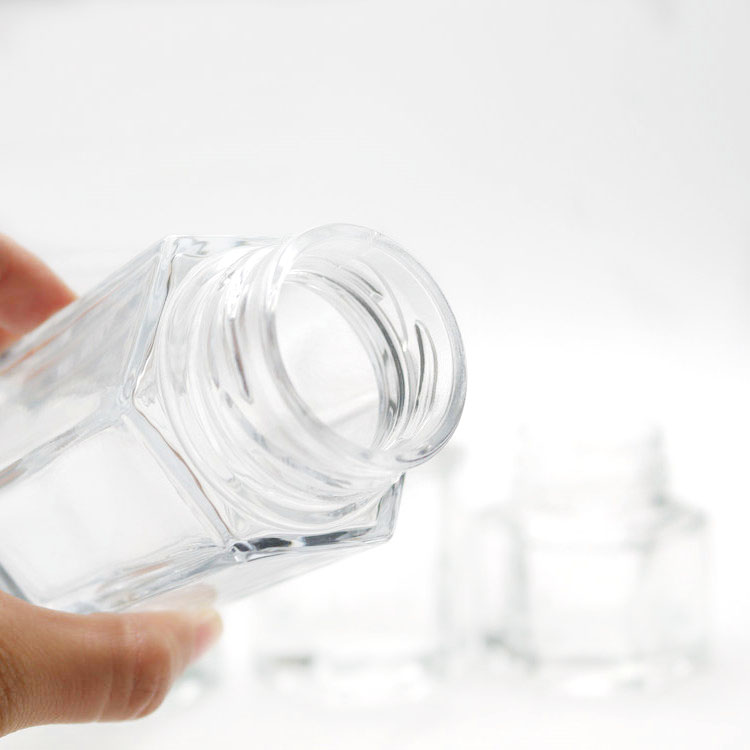 80 ml Unique Hexagonal Jar Favor with Metal Lug Cap