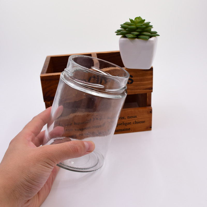 8OZ clear round Store jam grain chili sauce dried fruit with high black lid customize the color of the sauce glass JAR